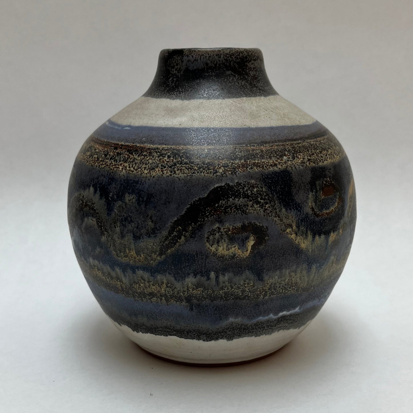 Bennett Welsh 1971 Pacific Stoneware Studio Pottery 5" Tall Vase