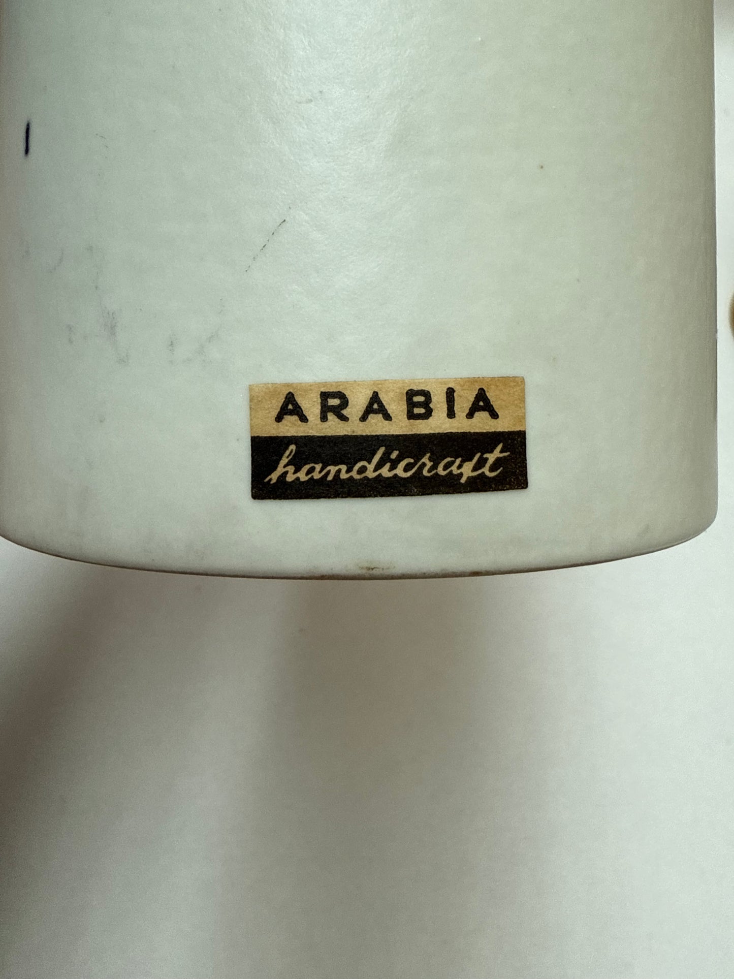 Arabia Finland Vase designed by Hilkka-Liisa Ahola in 1958 Kukka (Flowers) Series Original Tag