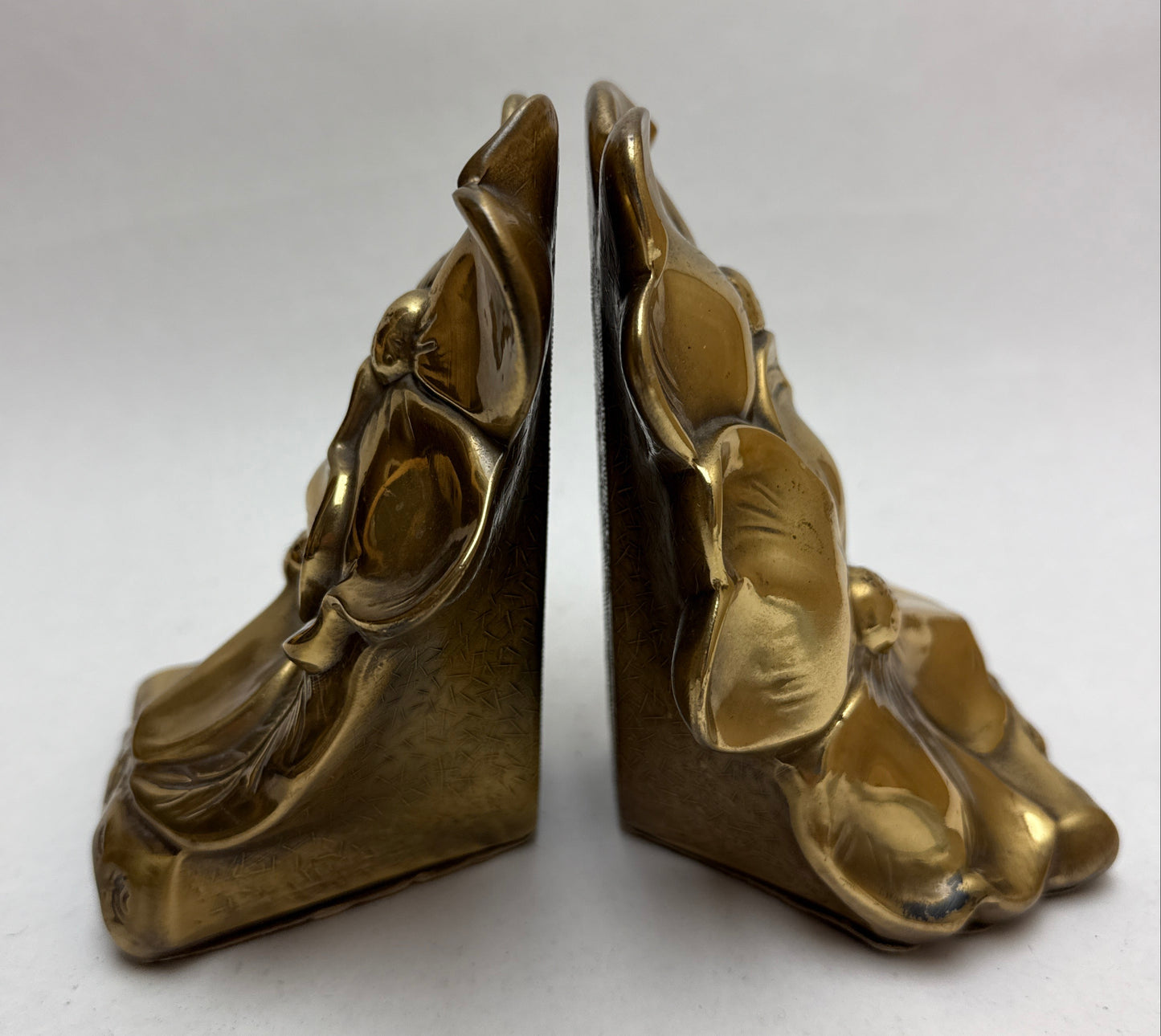 Pair MCM Brass Dogwood Flower Bookends by Philadelphia Manufacturing