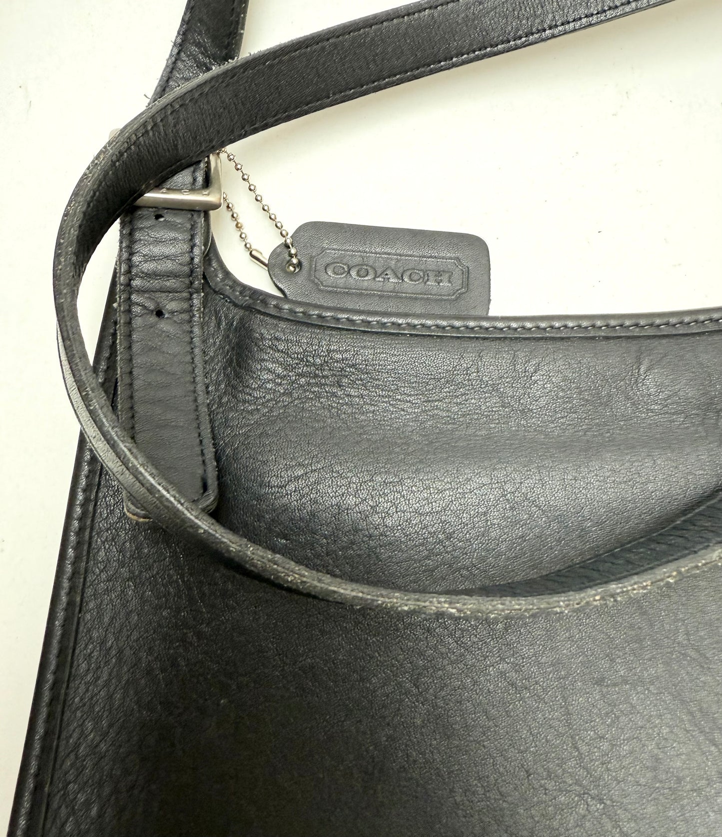 Vintage 1999 Coach Style 9134 Black Leather Shoulder Bag