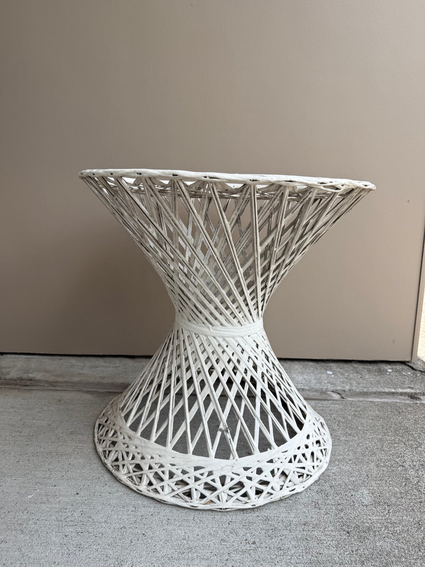 Russell Woodard Small White Spun Fiberglass Round Side Table (NO glass top)