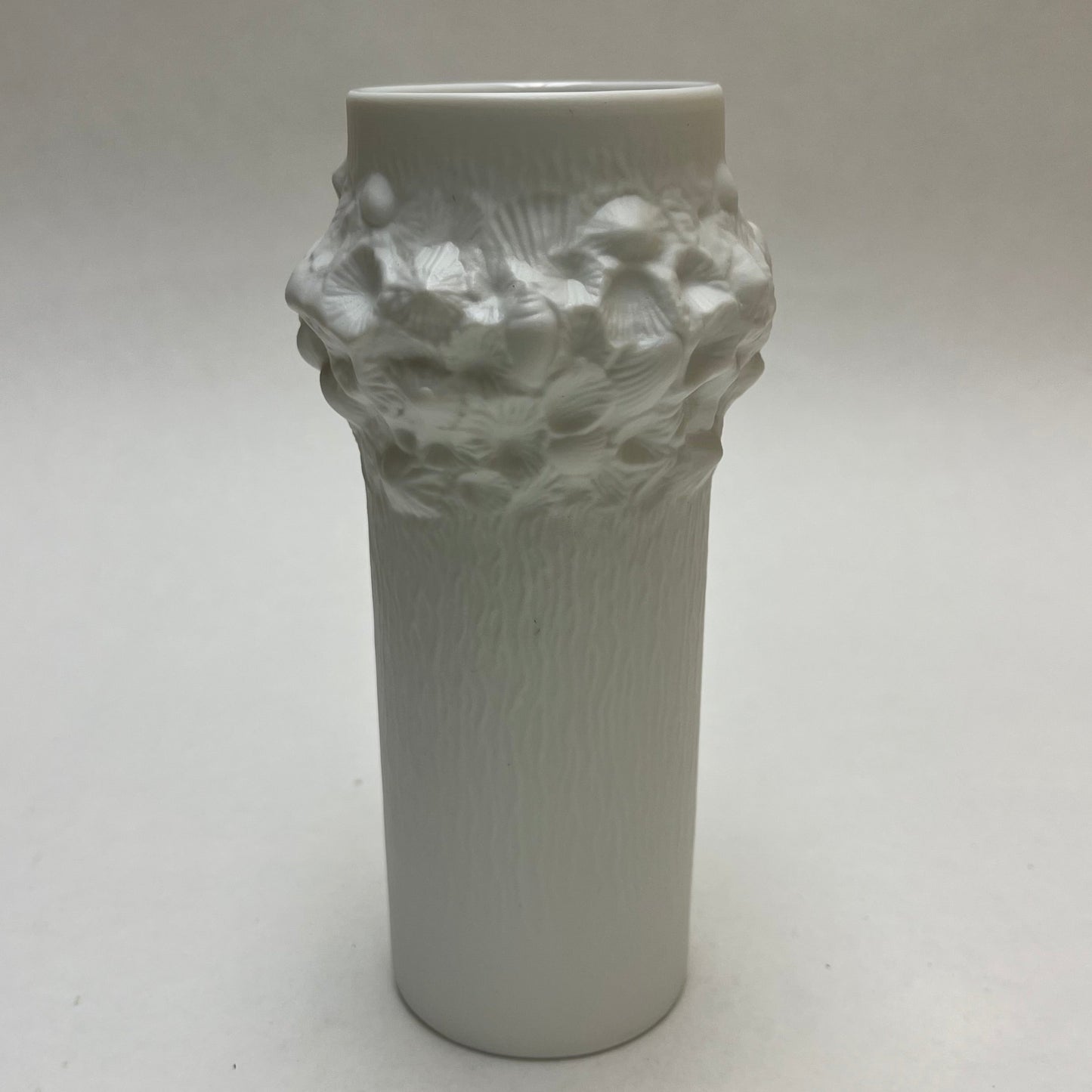 AK Kaiser Germany Small White Bisque Vase with Shell Design