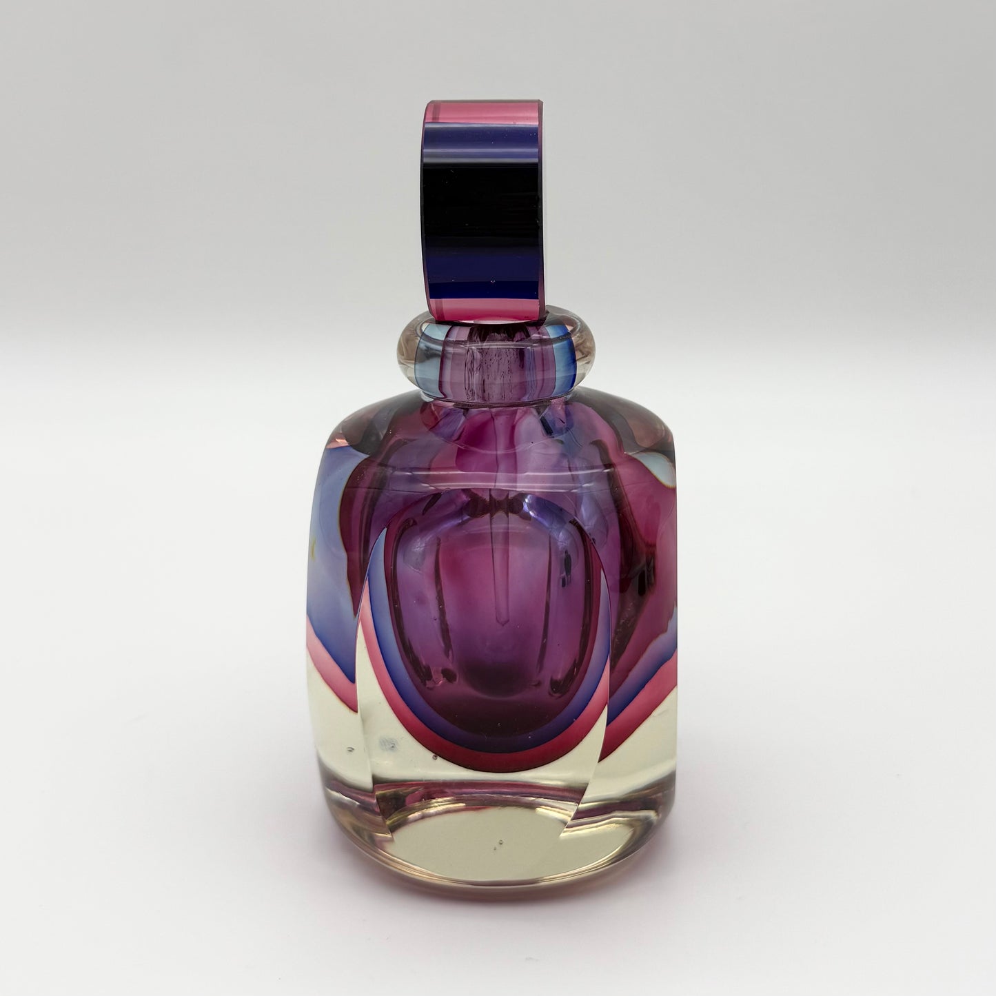 Fifth Avenue Crystal Art Glas Perfume Bottle with Bullseye Dabber Stopper