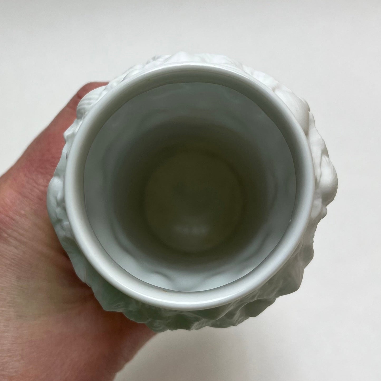 AK Kaiser Germany Small White Bisque Vase with Shell Design