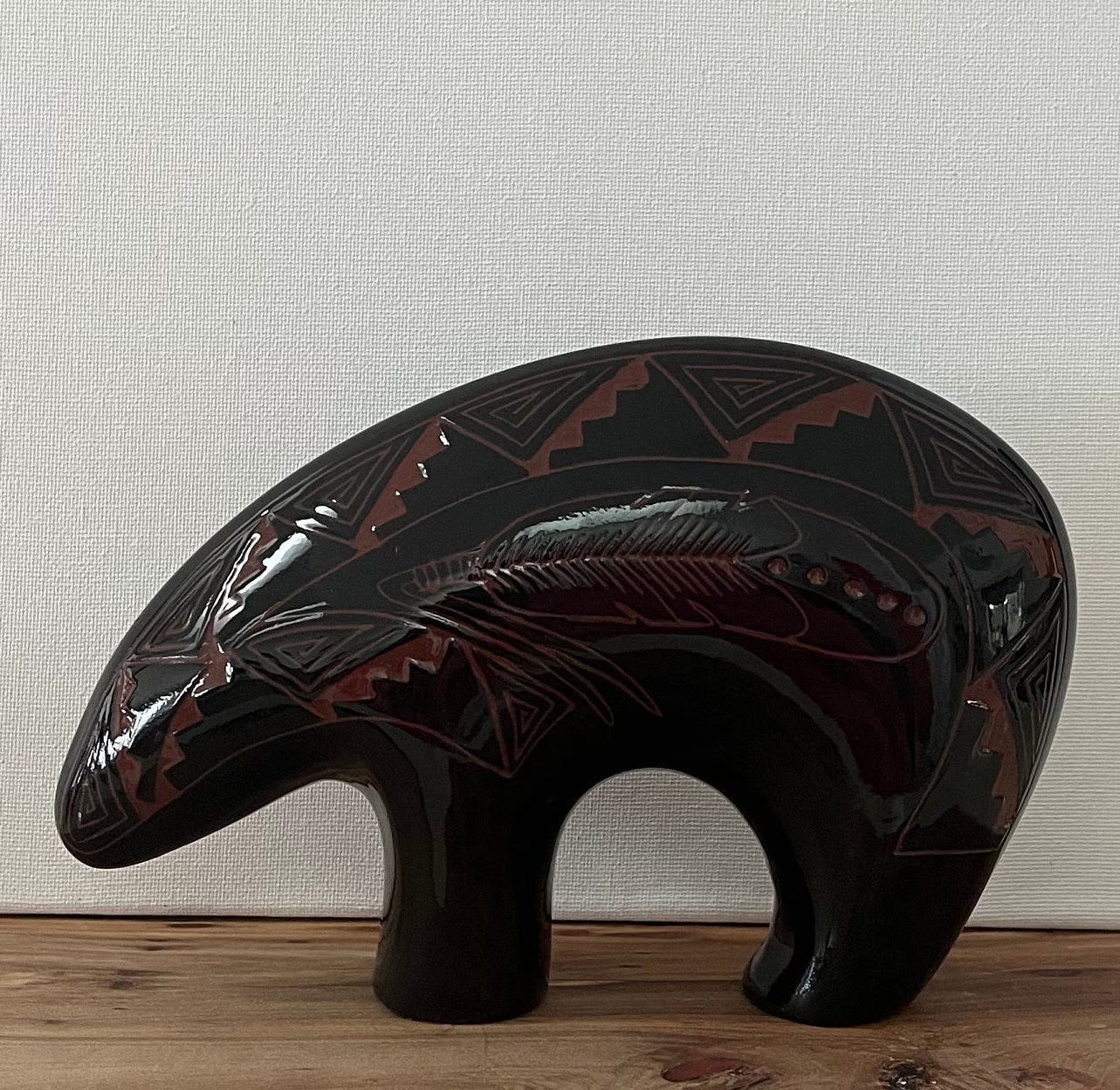 Priscilla Benally and Melvin Chavez Etched Glazed Smaller Pottery Bear w/ Traditional Navajo Design 5 3/4" Tall